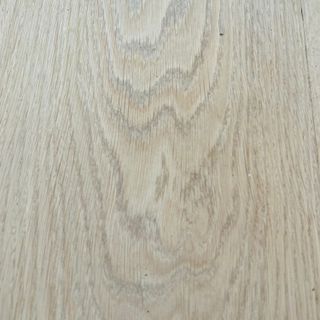 Aus dem Wald ins Haus: Wenn aus einem ganzen Eichenbaum maßgefertigte Fußbodendielen werden